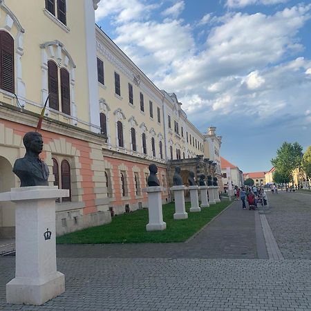 Criss Home Bulevard Alba Iulia Extérieur photo