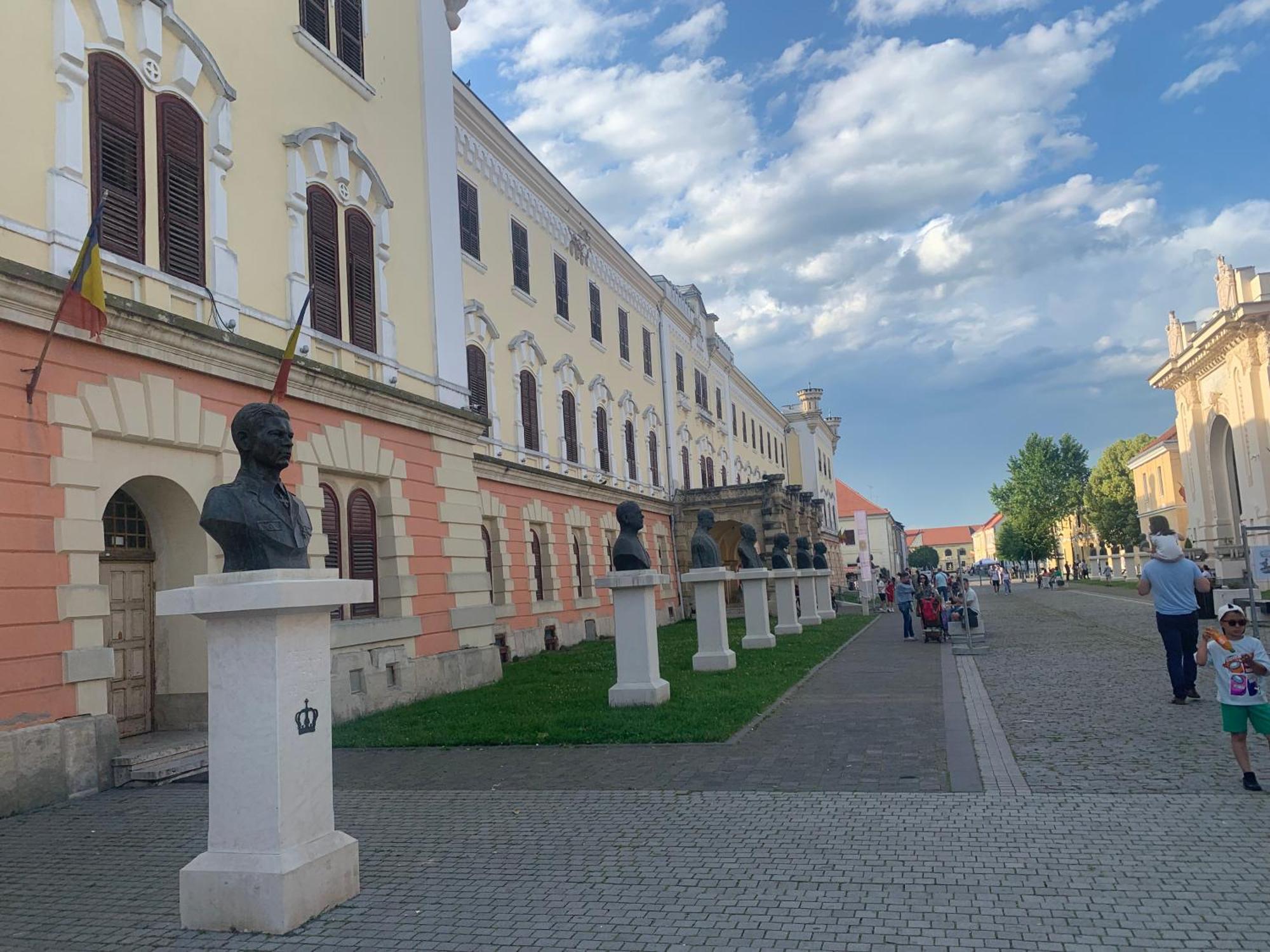 Criss Home Bulevard Alba Iulia Extérieur photo